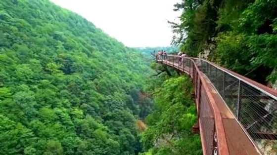 Каньон окаце, одно из красивейших мест в грузии, которое собирает огромное количество туристов. Kanon Okace Vremya Raboty Ceny Gruziya 24