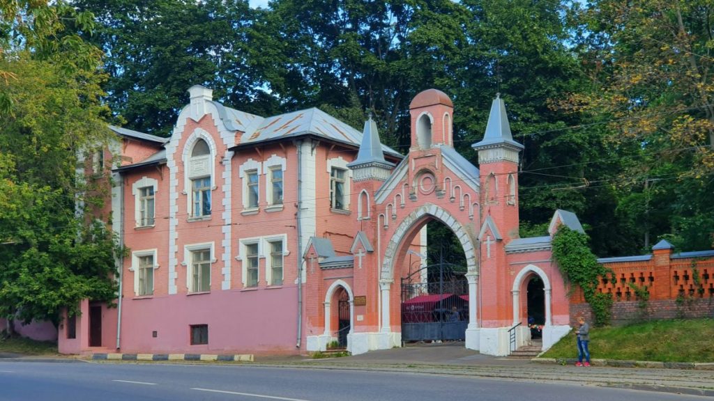 Эксклюзивные Экскурсия По Введенскому Кладбищу Картинки